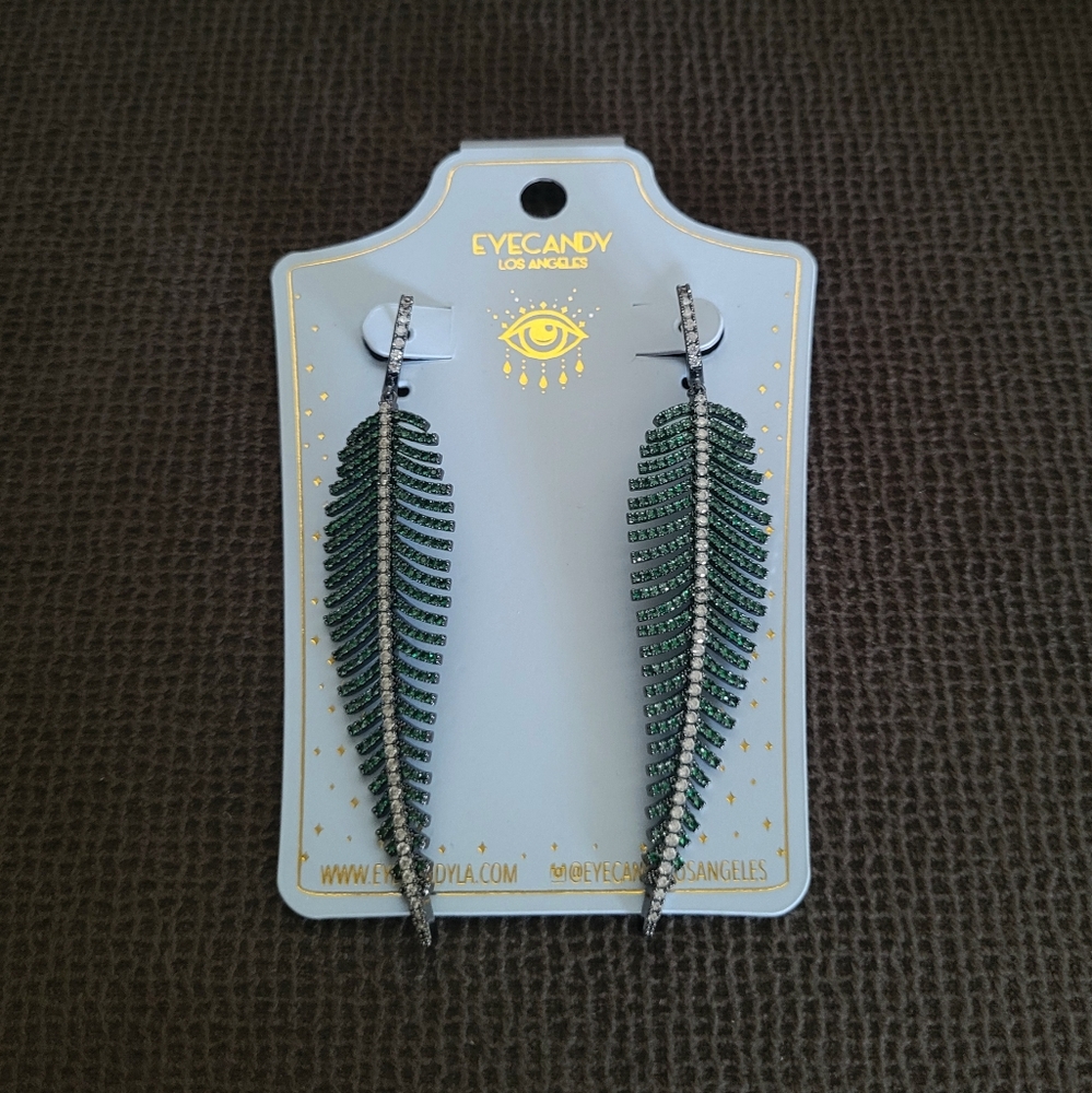 Eye👁 Candy🍭 Los Angeles🏙 "Caleen" Green💚 Feather🪶 Earrings - Picture 12 of 16
